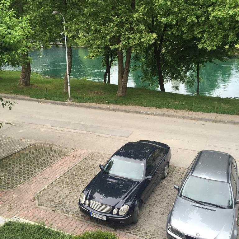 City Bridge Guest House Бихач Экстерьер фото